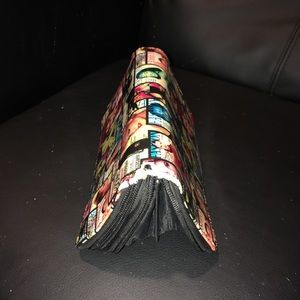 Magazine pocket book lil wear and tear but still in good condition!